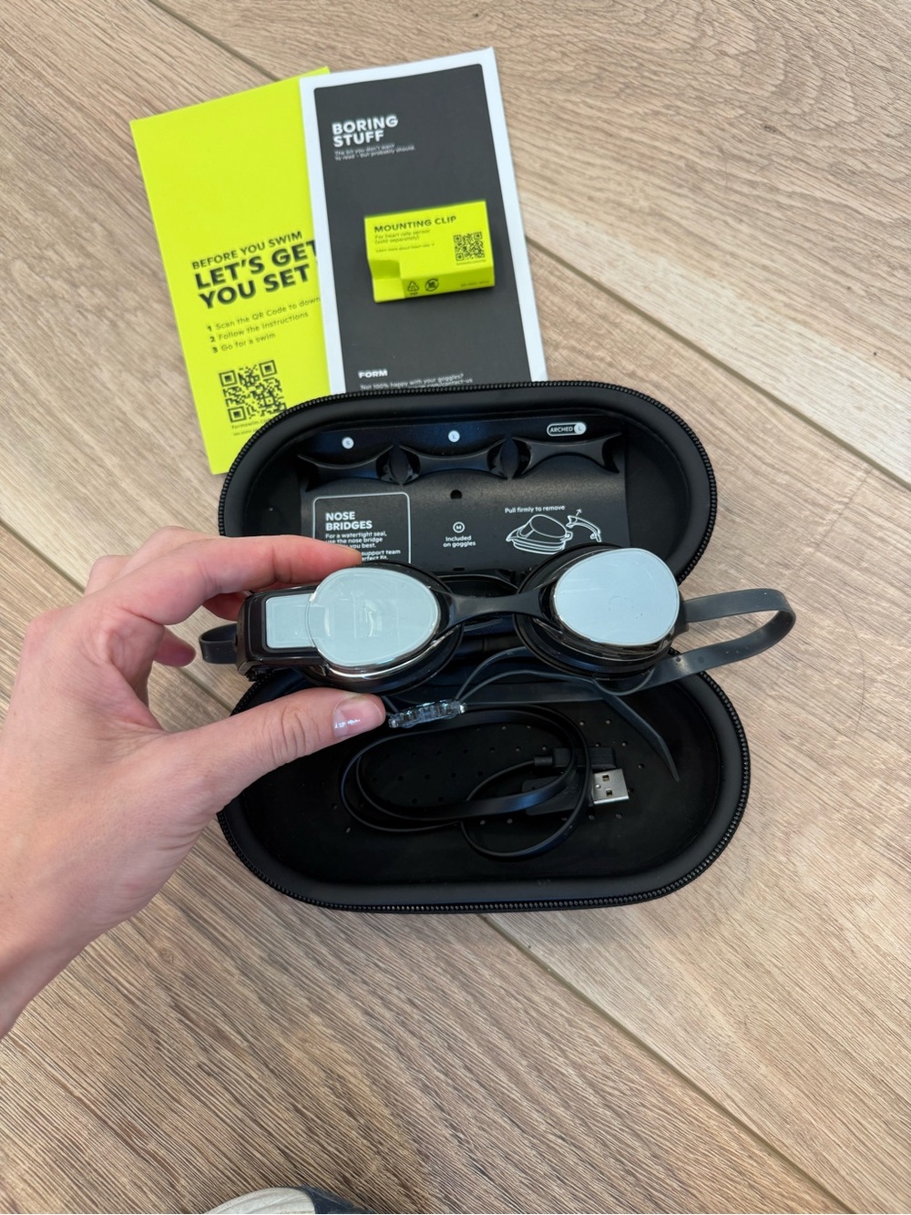 FORM Smart Swim 1 Goggles - Picture 4 of 5